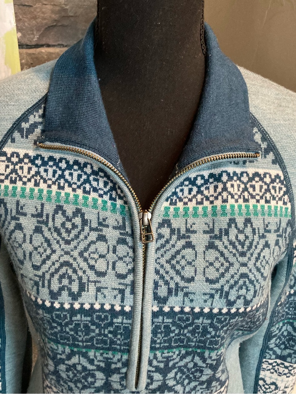 Icelandic Design Hayley Merino Wool 1/2-Zip Sweater - Picture 7 of 12